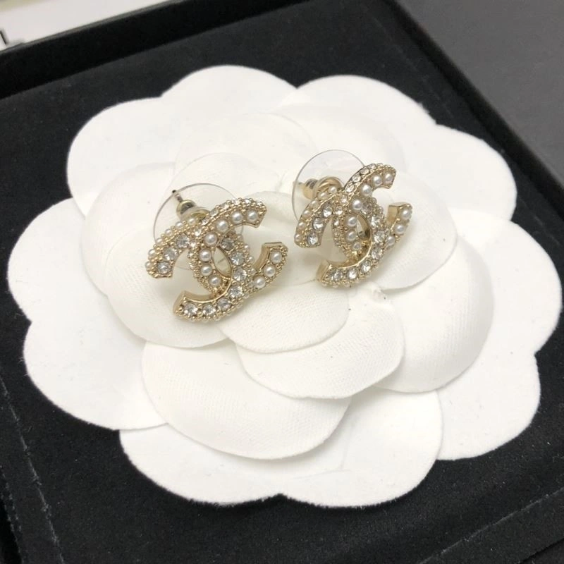 RelaxedFit Chanel Earrings 222426