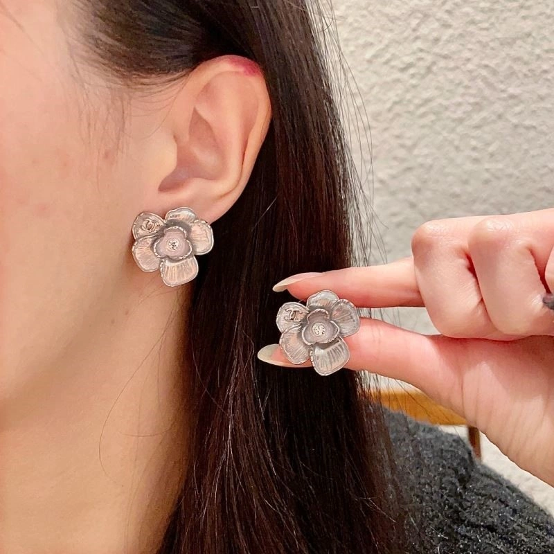 Chanel Earrings Reliable 222440