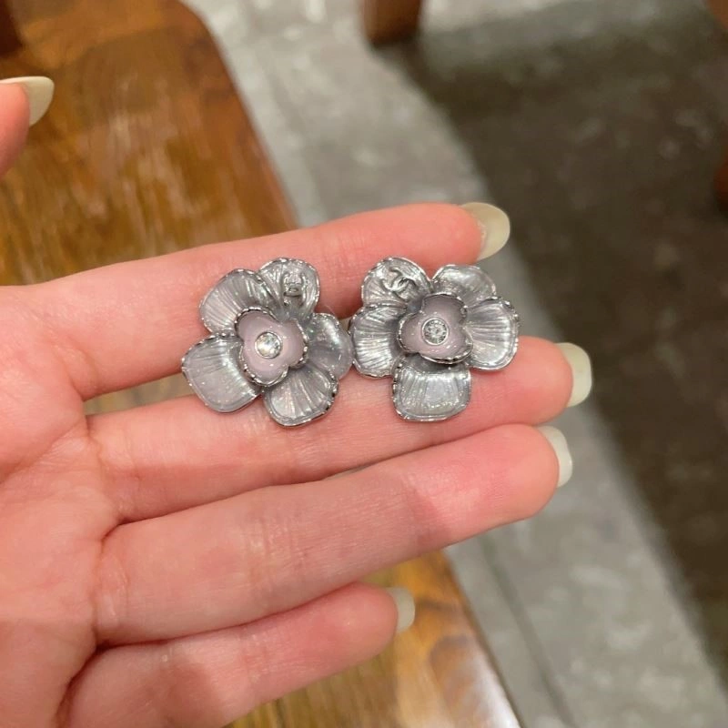 Chanel Earrings Reliable 222440
