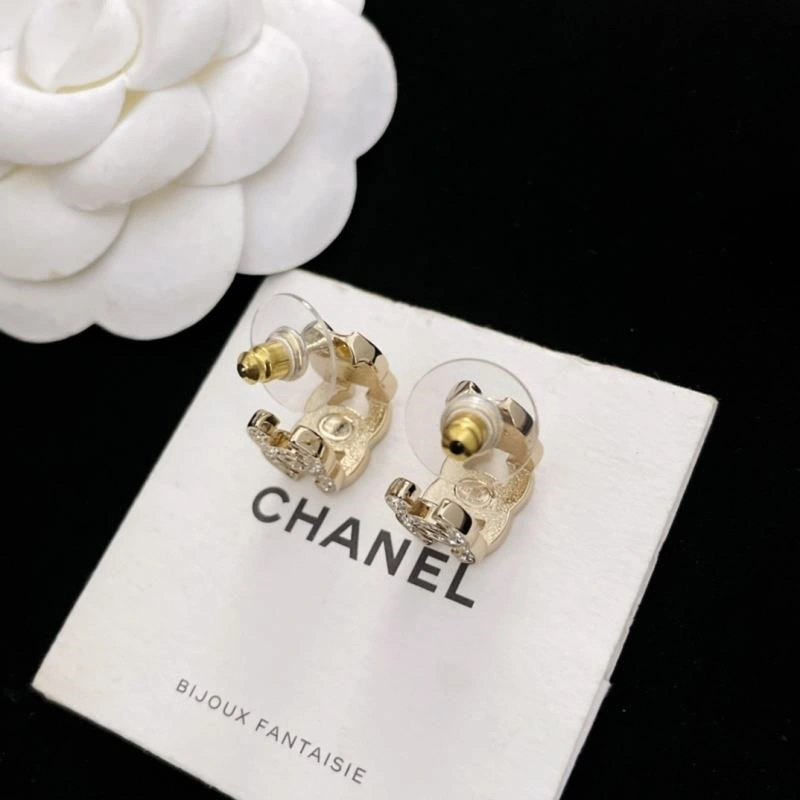 Chanel Earrings Packable 222429