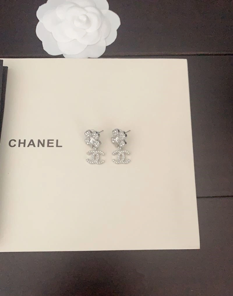 Youthful Chanel Earrings 222424