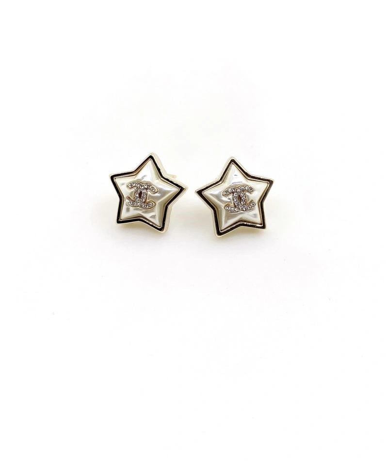 Sustainable Chanel Earrings 222416