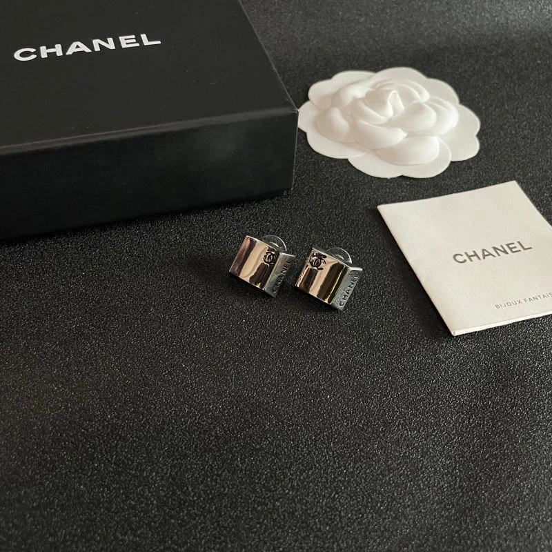 Chanel Earrings Durable 222417
