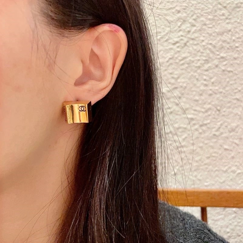 Chanel Earrings TimelessDesign 222441