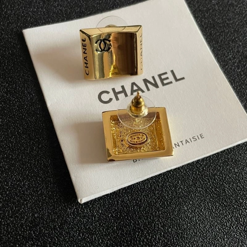Chanel Earrings TimelessDesign 222441