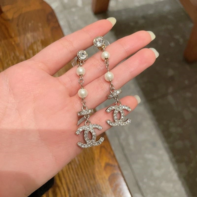 Chanel Earrings Supportive 222428