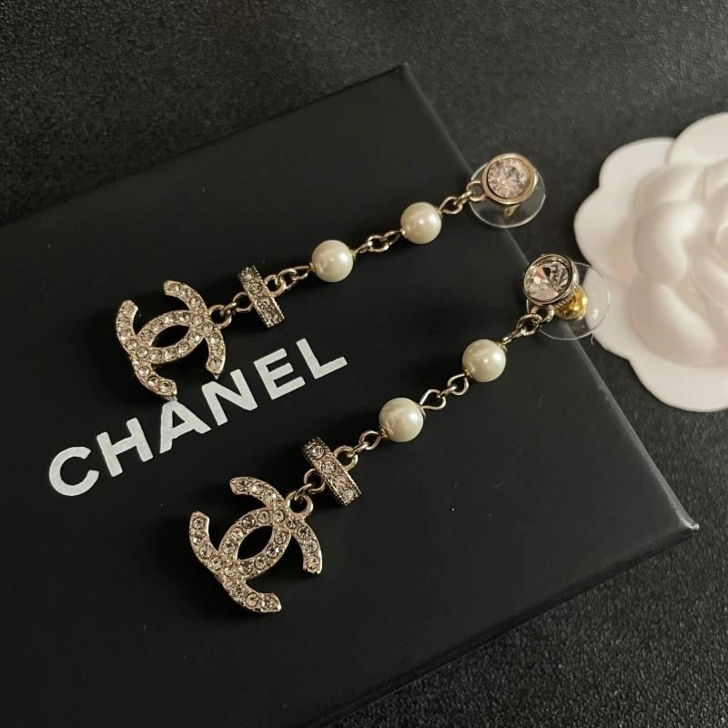 Chanel Earrings Supportive 222428