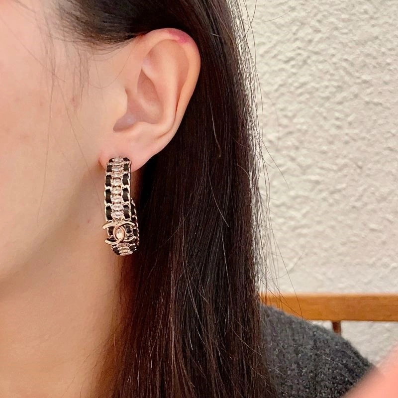 Chanel Earrings Neat 222414