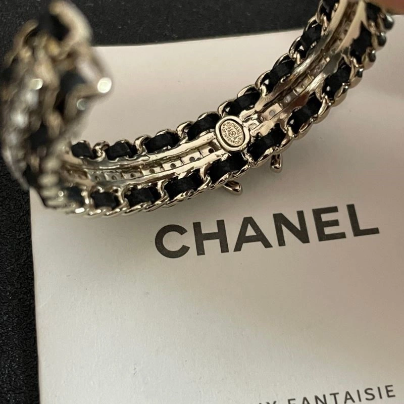 Chanel Earrings Neat 222414