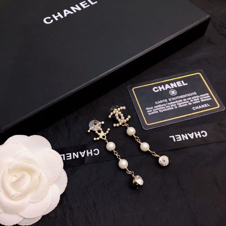 Chanel Earrings Stretchable 222401