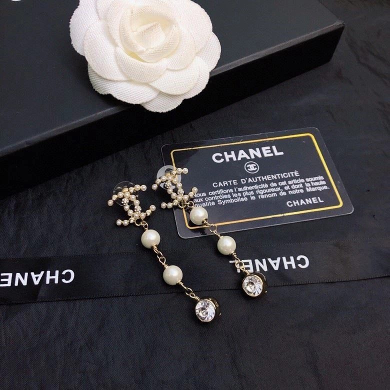 Chanel Earrings Stretchable 222401