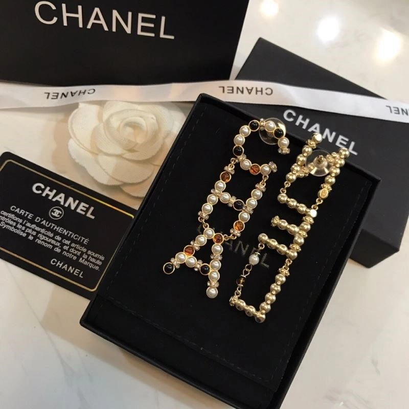 Chanel Earrings Stretchable 222395