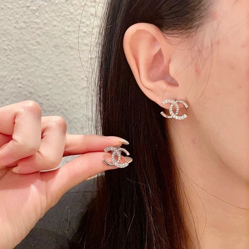 Chanel Earrings Breathable 222383