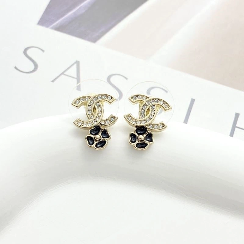 Chanel Earrings Sporty 222363