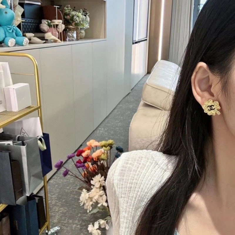 Chanel Earrings Stylish 222378
