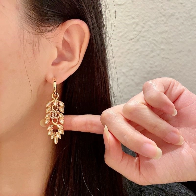 Chanel Earrings Neat 222376