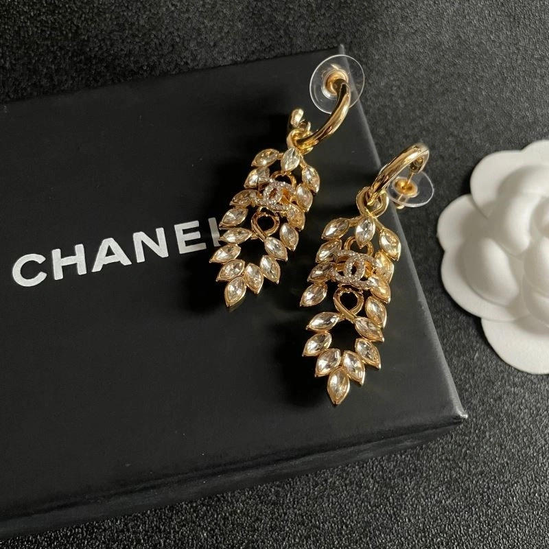 Chanel Earrings Neat 222376