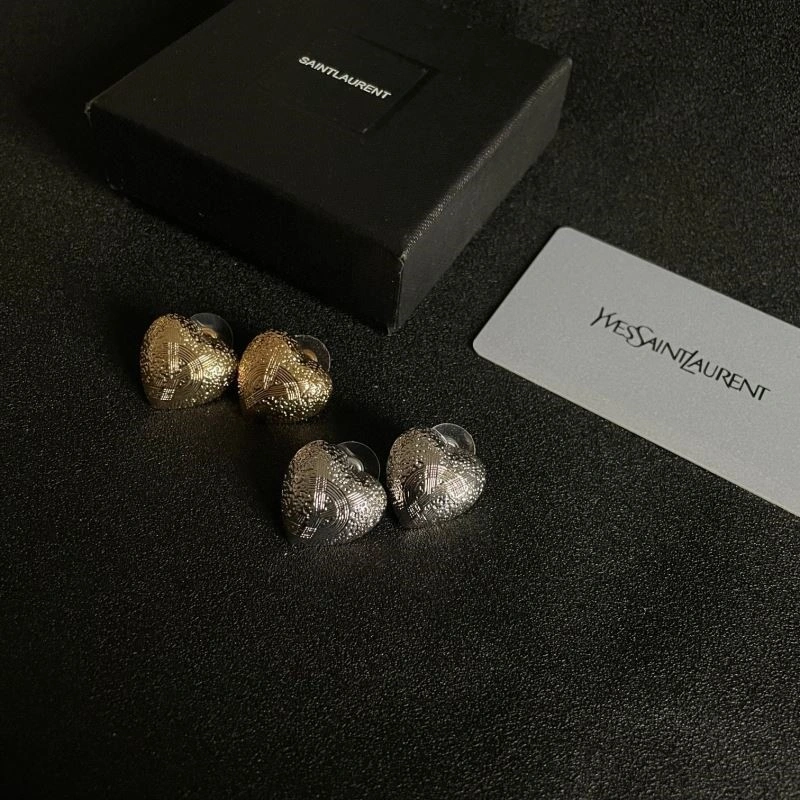 WaterResistant Chanel Earrings 222432