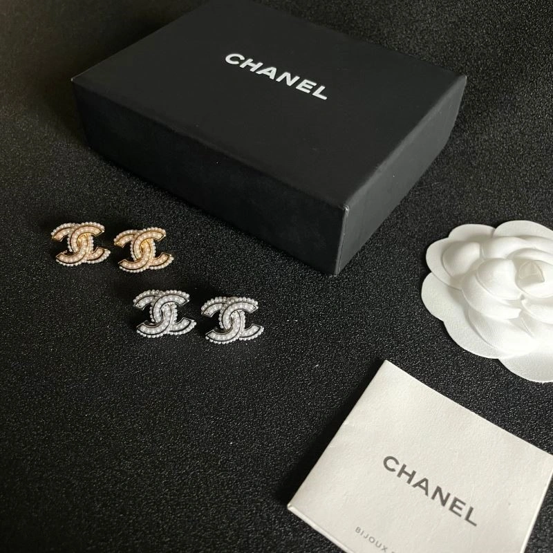 Resilient Chanel Earrings 222357