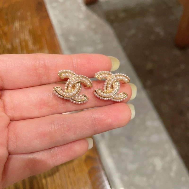 Resilient Chanel Earrings 222357