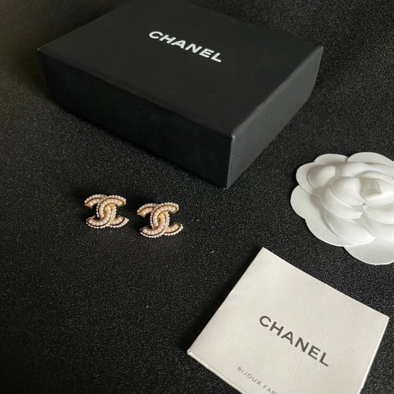 Resilient Chanel Earrings 222357