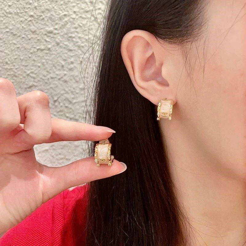 Chanel Earrings Flexible 222345