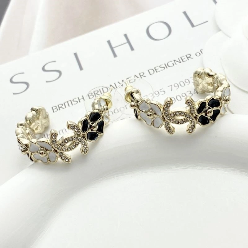 SmoothTexture Chanel Earrings 222346