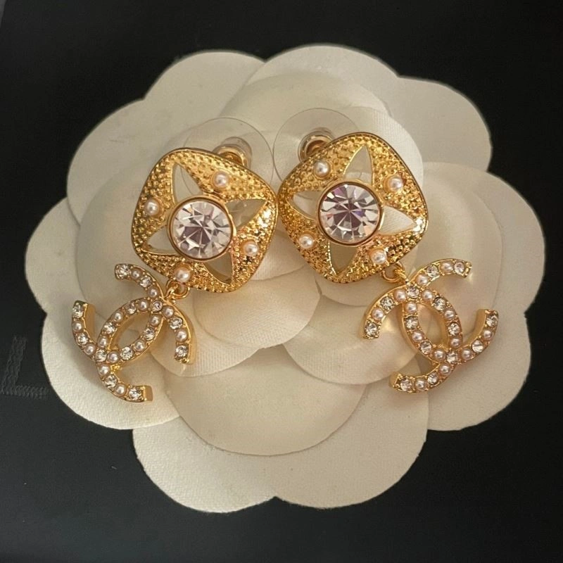 Chanel Earrings Premium 222350