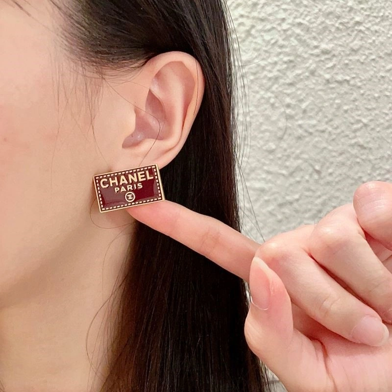Chanel Earrings Snug 222351