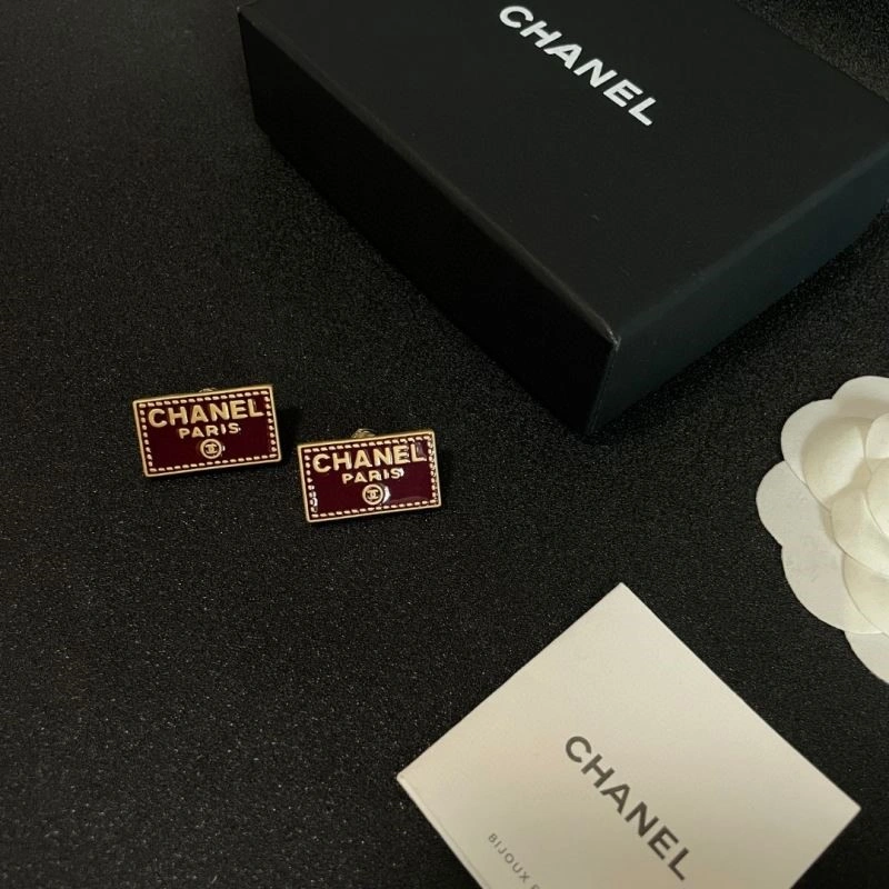 Chanel Earrings Snug 222351