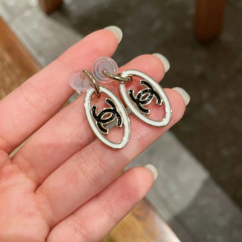SoftTouch Chanel Earrings 222336