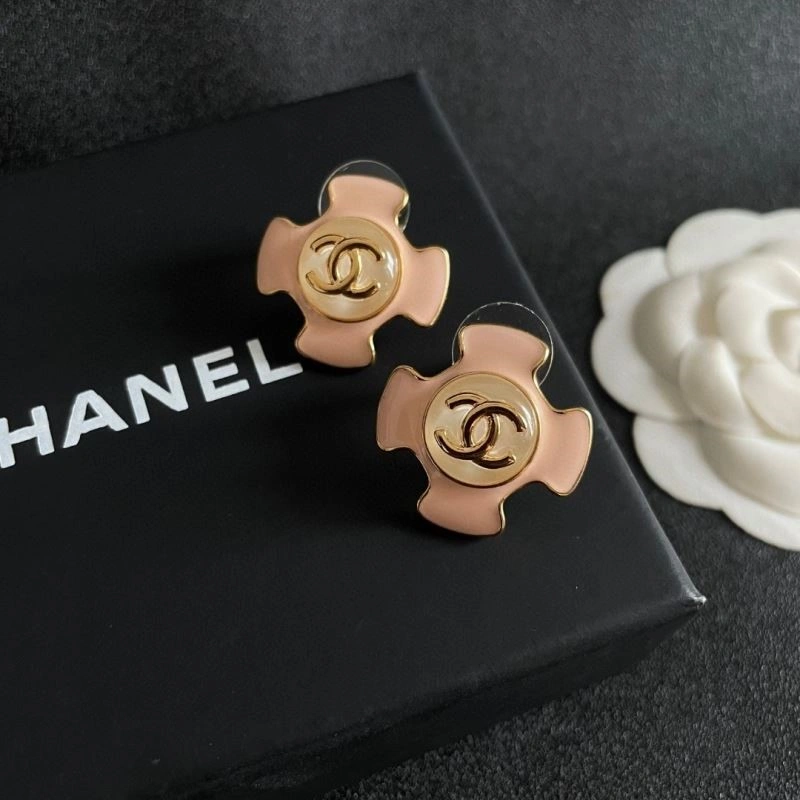 Chanel Earrings Compact 222341