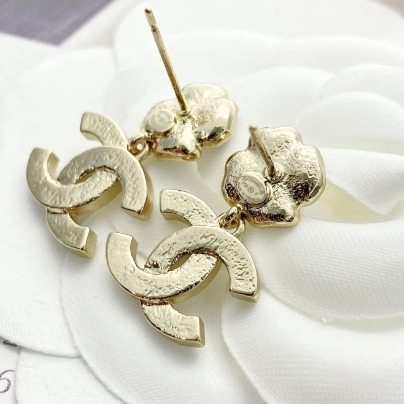 UrbanChic Chanel Earrings 222319