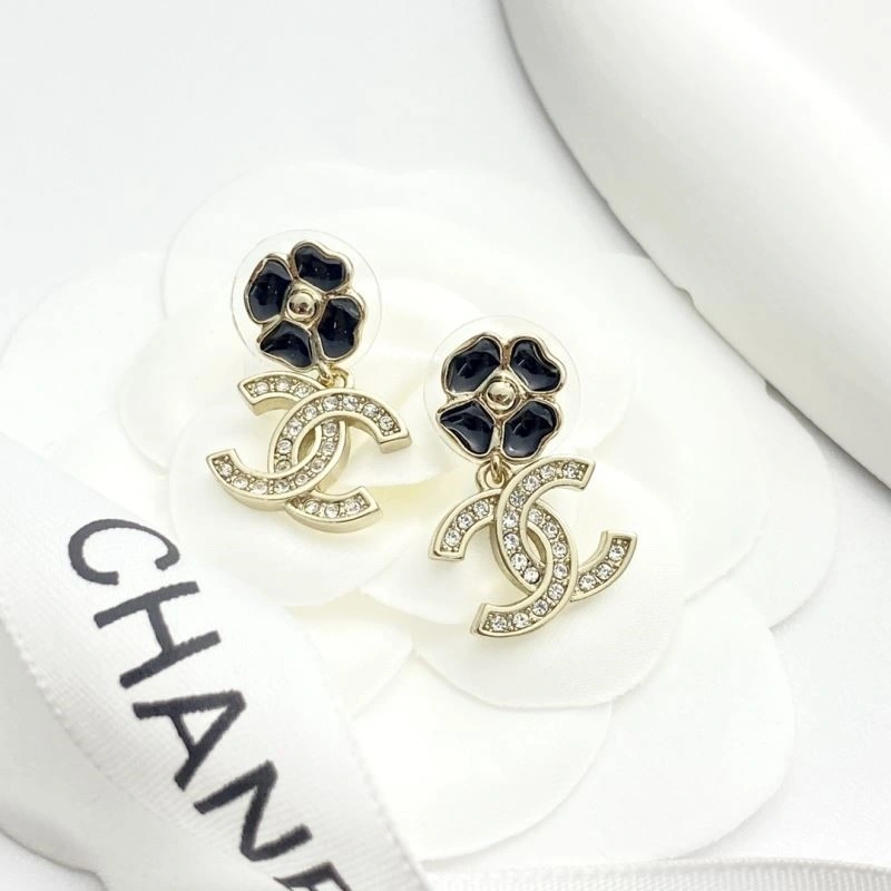 UrbanChic Chanel Earrings 222319