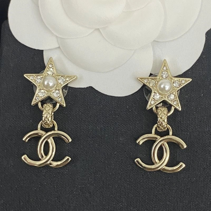 Chanel Earrings EyeCatching 222317