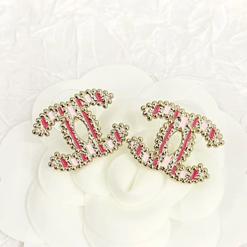 Refined Chanel Earrings 222326