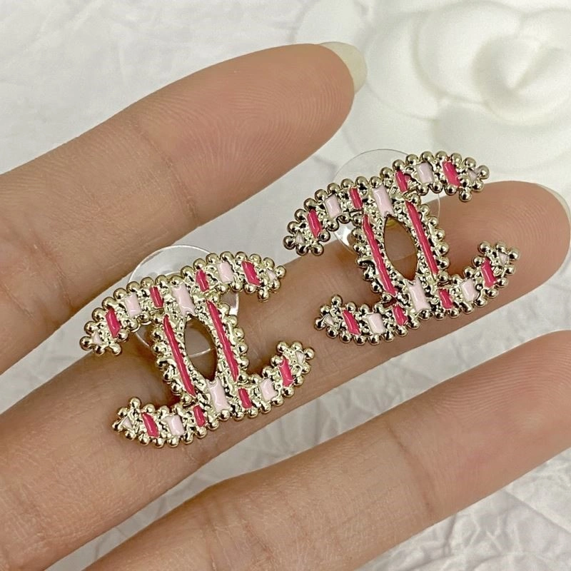Refined Chanel Earrings 222326