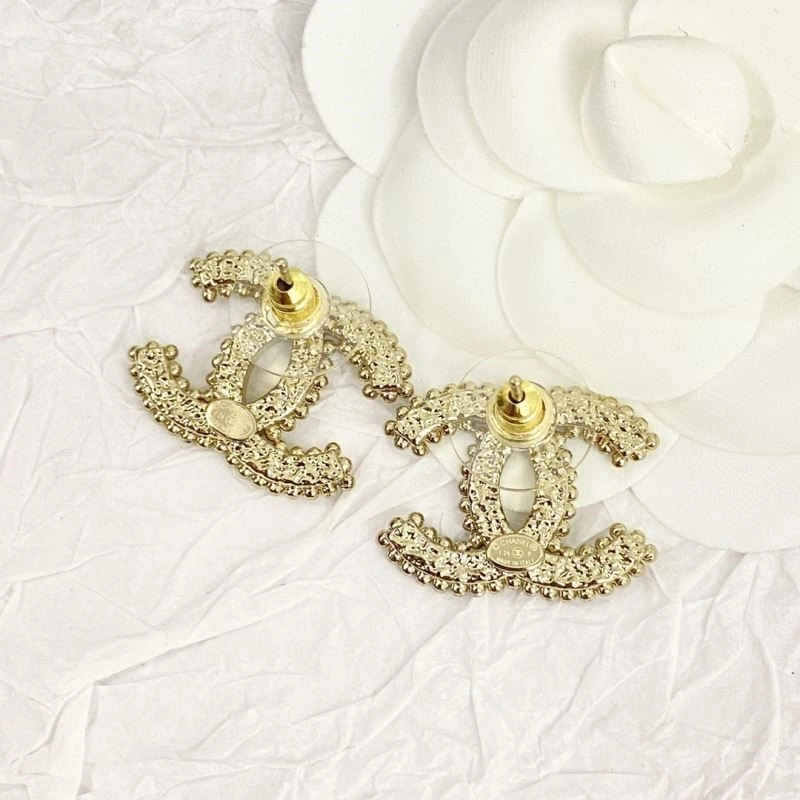 Chanel Earrings Affordable 222313