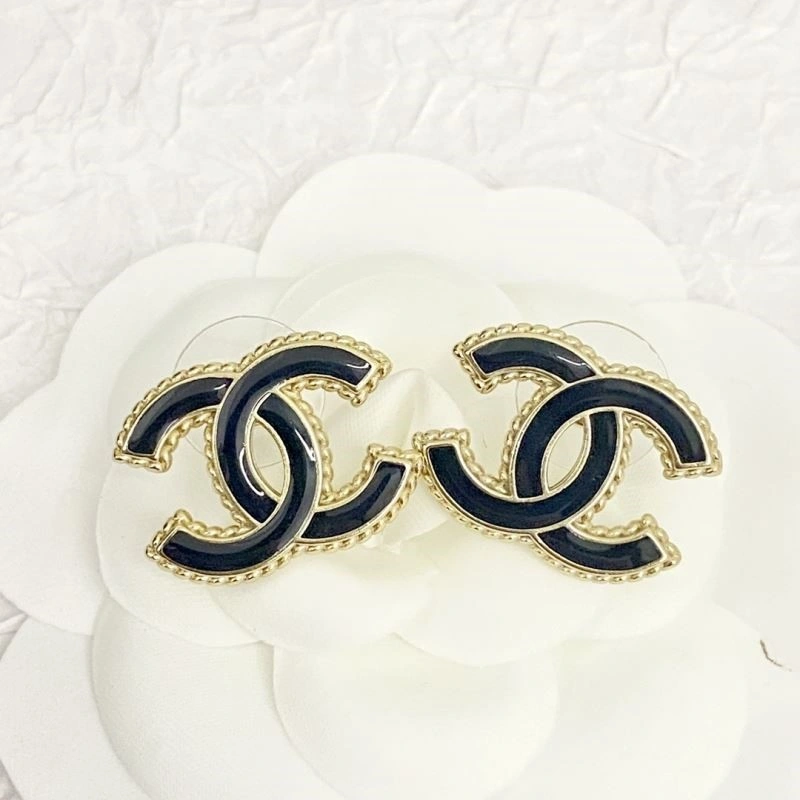Chanel Earrings Breathable 222308