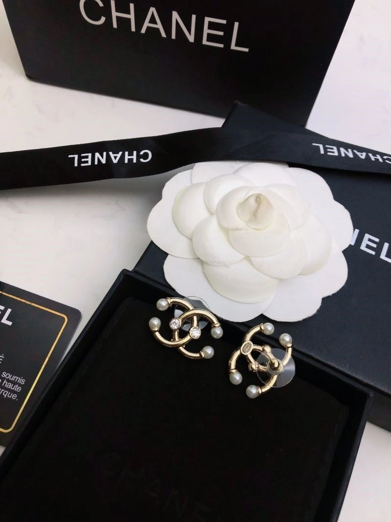 Chanel Earrings Sporty 222315