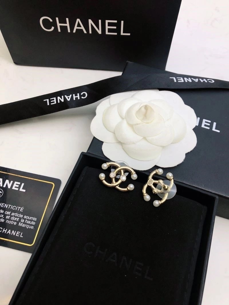 Chanel Earrings Sporty 222315