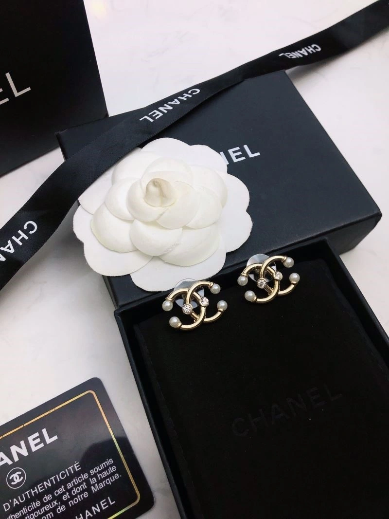 Chanel Earrings Sporty 222315