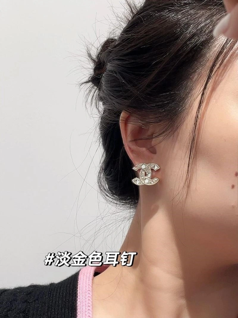 Breathable Chanel Earrings 222309