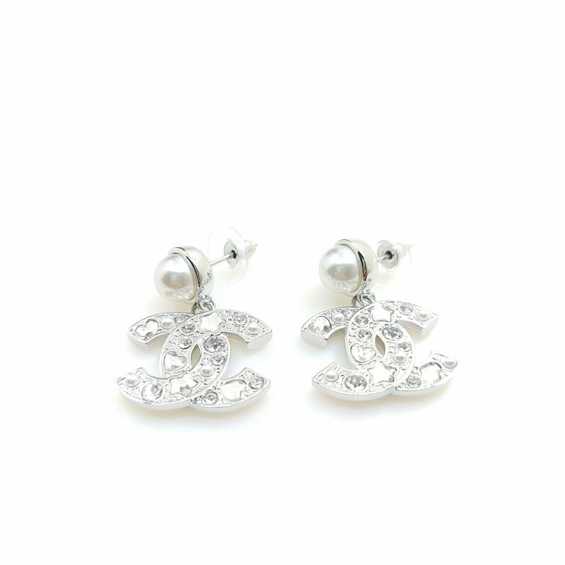 Popular Chanel Earrings 221741