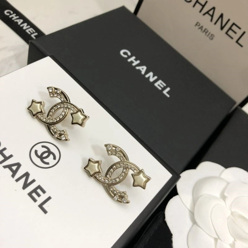 Chic Chanel Earrings 221749