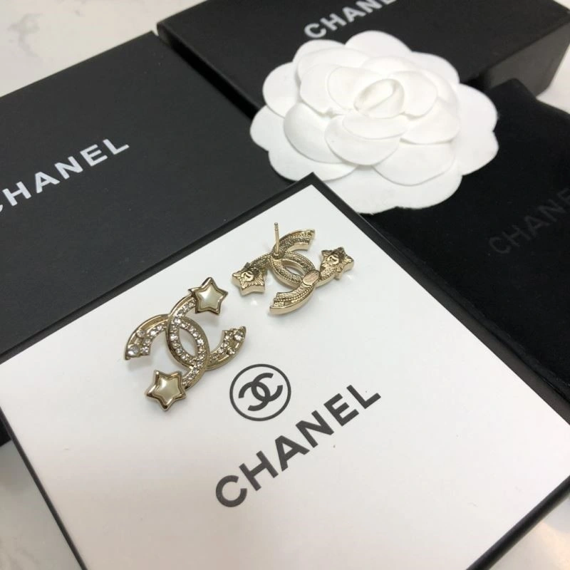 Chic Chanel Earrings 221749