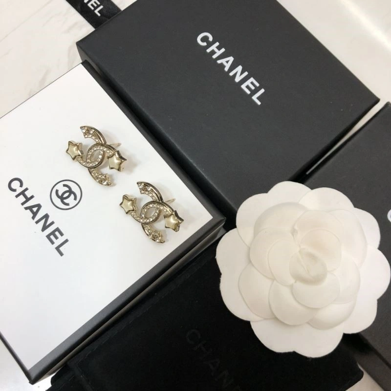 Chic Chanel Earrings 221749