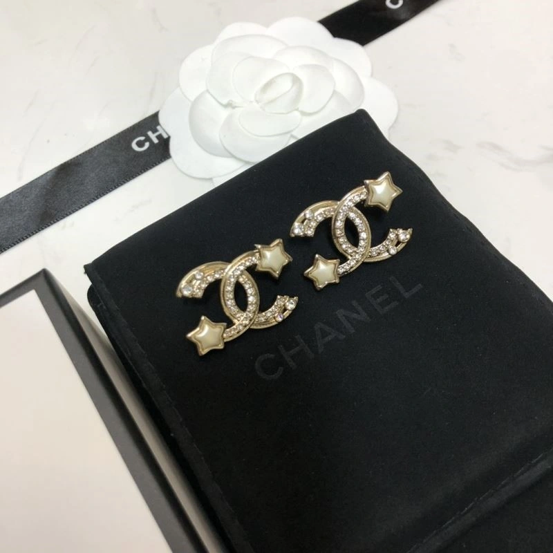 Chic Chanel Earrings 221749