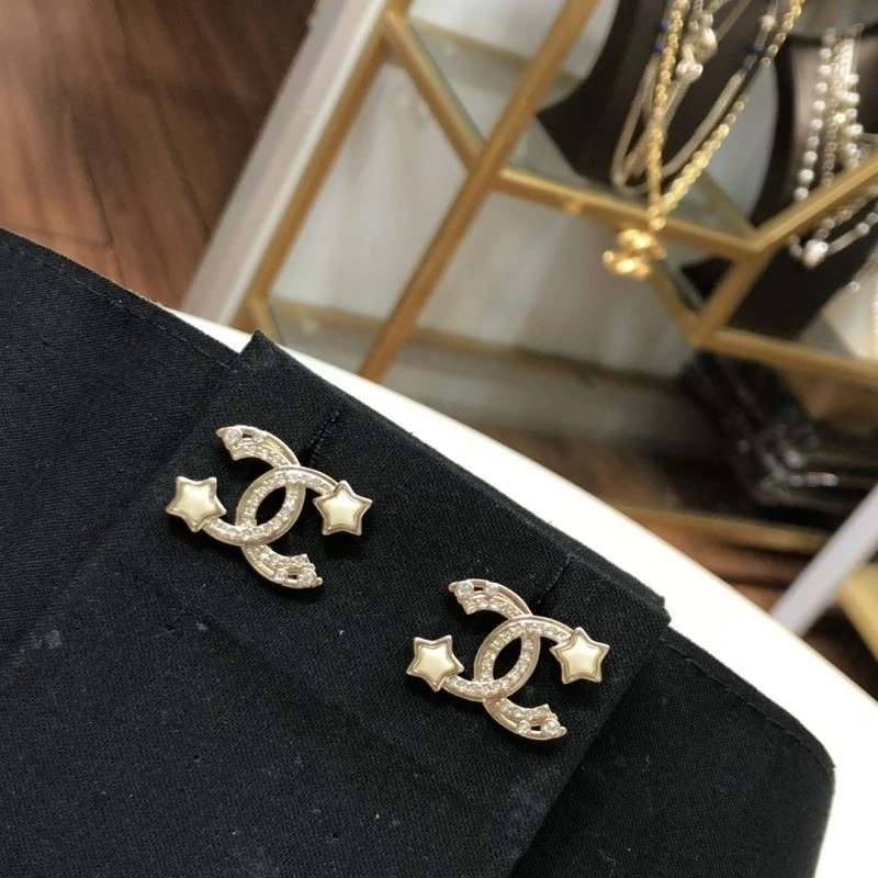 Chic Chanel Earrings 221749