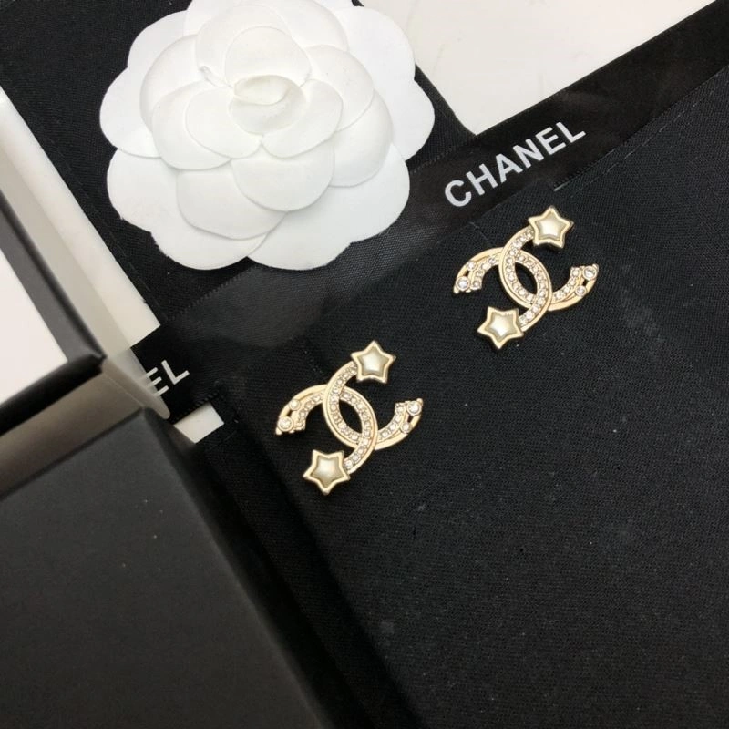 Chic Chanel Earrings 221749